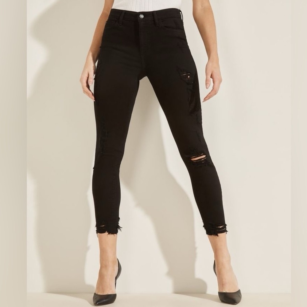 NWT GUESS | 1981 Destroyed High-Rise Skinny Jean - size 29